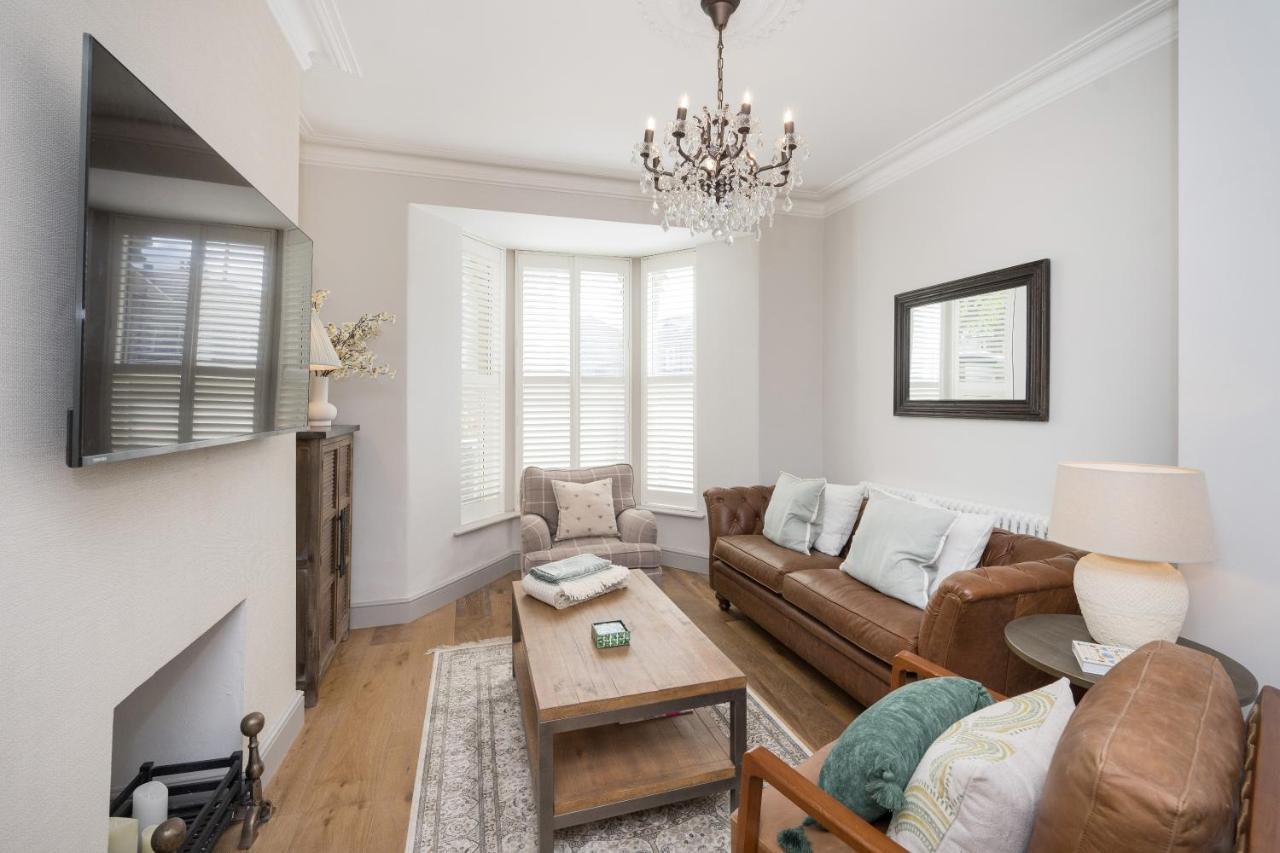 Townhouse By Harrogate Serviced Apartments Exterior foto